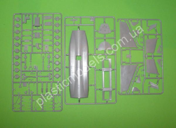 1/144 Mikro Mir 144-017 McDonnell Douglas MD-11 The airlines of America