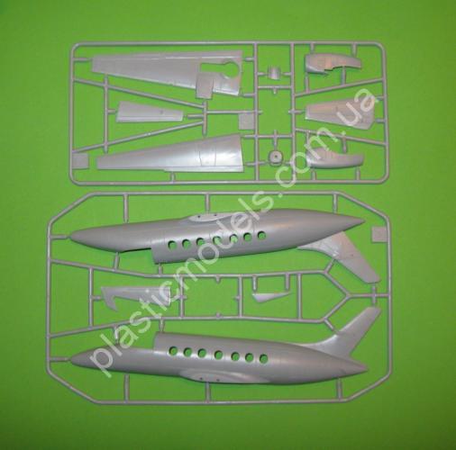 1/72 SOVA-M 72010 JetStream-32ER
