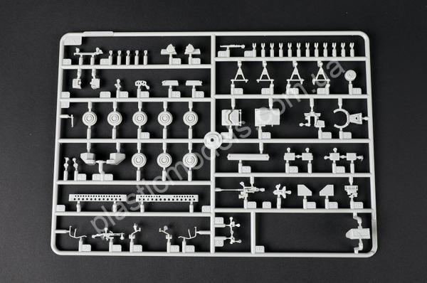 1/72 Trumpeter 07456 M1132 Stryker Engineer Squad Veh.w/LWMR