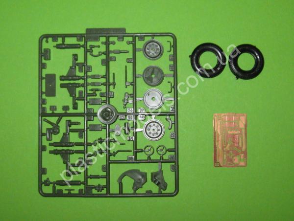 1/35 SKIF 215 D-30