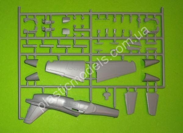 1/72 Kovozavody Prostejov 0345 Leonardo M-345