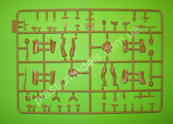 1/35 Master Box 35103 Cold Wind, German Infantry 1941-42 (5 fig.)