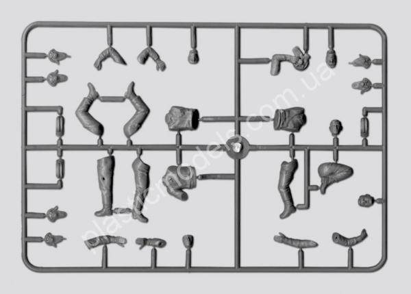 1/35 ICM 35601 Soviet tank crew