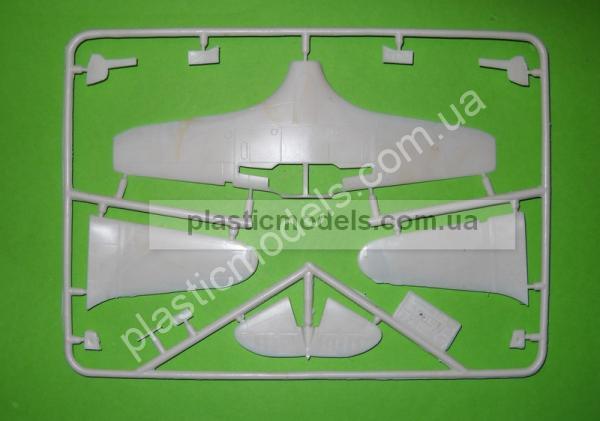 1/72 ART model 7206 Polikarpov I-185