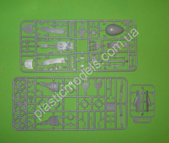 1/48 Dora Wings 48004 Bell P-63E-1-BE Kingcobra