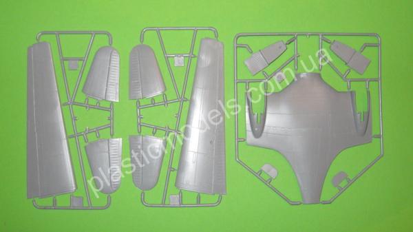 1/72 A-model 72304 Ilyushin IL-14M