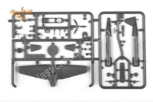 1/144 Clear Prop 144003 Ki-51 Sonia (two kits in the box) in foreign service