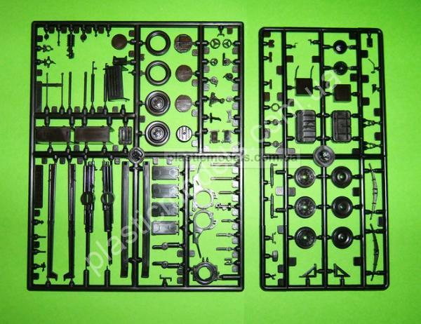 1/35 Восточный Экспресс 35136 82mm mortar & GaZ-66
