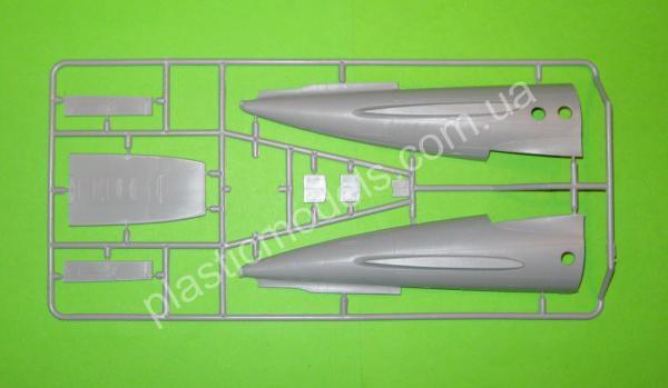 1/72 A-model 72249 Soviet passenger aircraft Tu-134 Crusty-A LOT