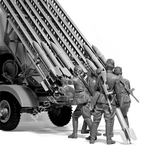 1/35 ICM 35592 BM-13-16 on W.O.T. 8 chassis with Soviet Crew