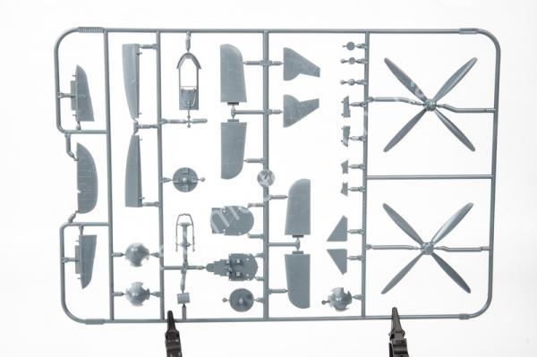 1/48 Eduard 82124 Tempest Mk.II early version