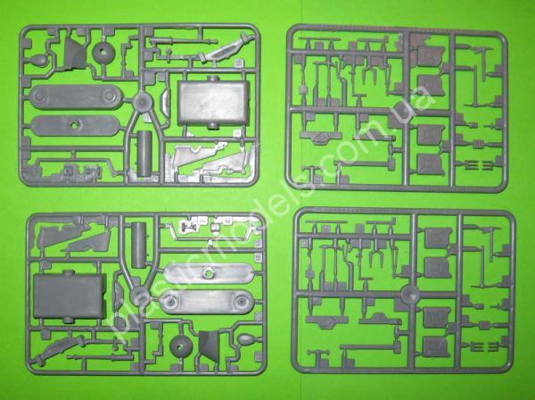 1/35 AMG 35502 Hevy armored car ADGZ