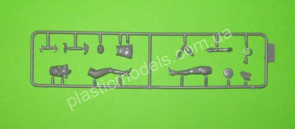 1/24 Master Box 24005 Pin-up series, Kit No. 5. Patty