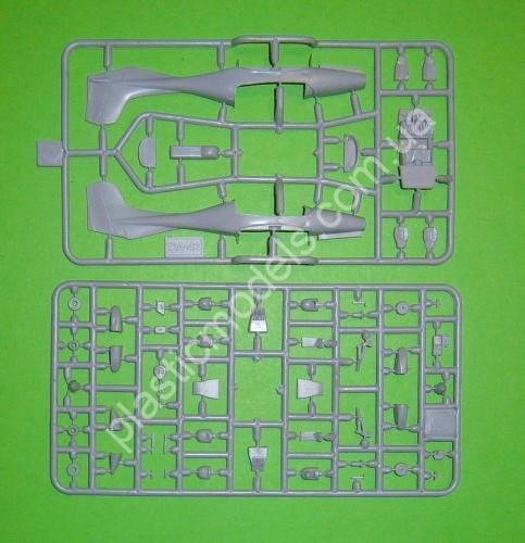 1/72  A-model 72357 Diamond Da-42 MPP