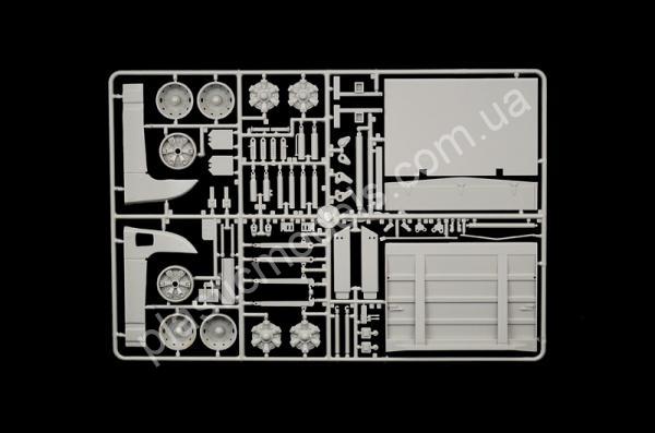 1/24 Italeri 3939 Iveco Turbostar 190-42 Canvas with elevator