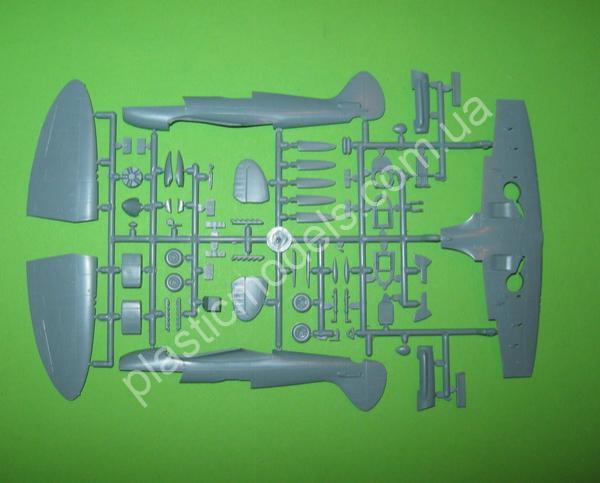 1/72 Sword 72097 Spitfire FR Mk.XIV E