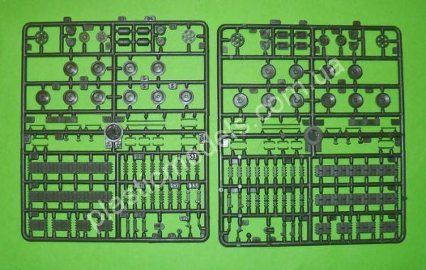 1/72 UM 326 Tank T-34/76 (1943) with cast turret
