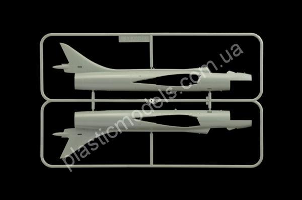 1/48 Italeri 2772 Hawker Hunter F.6/FGA.9