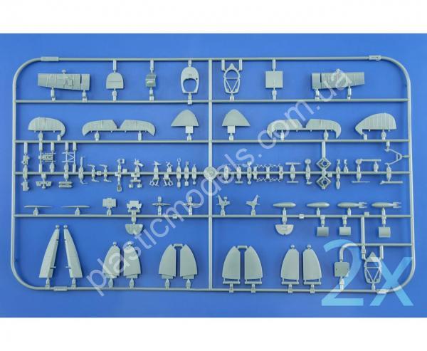 1/48 Eduard 1188 Aussie Eight - Spitfire Mk. VIII in Australian service DUAL COMBO