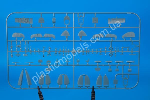 1/48 Eduard 84151 Spitfire LF Mk. IXc