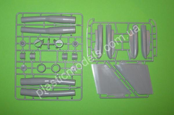 1/72 A-model 72329 Be-10 NATO code 