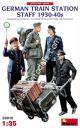 1/35 MiniArt 38010 German Train Station Staff 1930-40s