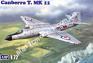 1/72 AMP 72004 Canberra T. MK11