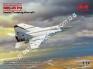 1/72 ICM 72178 Радянський навчальний літак МіГ-25ПУ